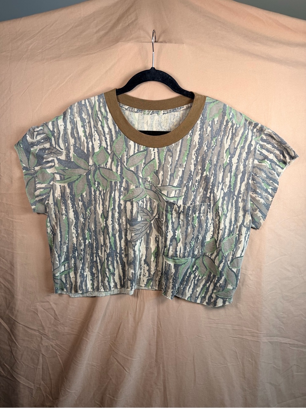 Realtree Camo Cropped Pocket T Shirt Oversized Hunting Woodland Grunge Y2K